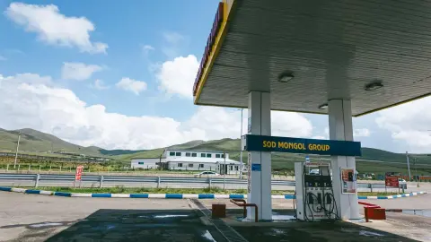 日本のガソリン補助金「三段跳び」:10 円から 25.1 円へ、価格は下がる!