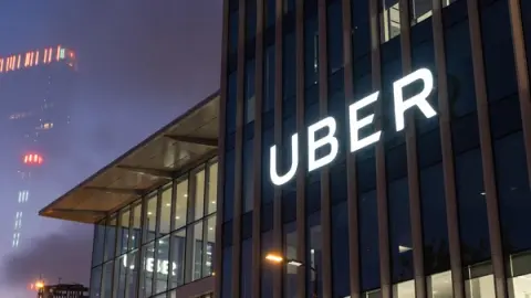Uberがロボタクシーに巨額投資 移動の常識は静かに変わる