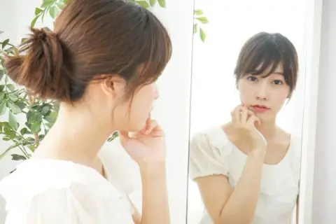 熬夜一晩、肌年齢は「3歳」老ける